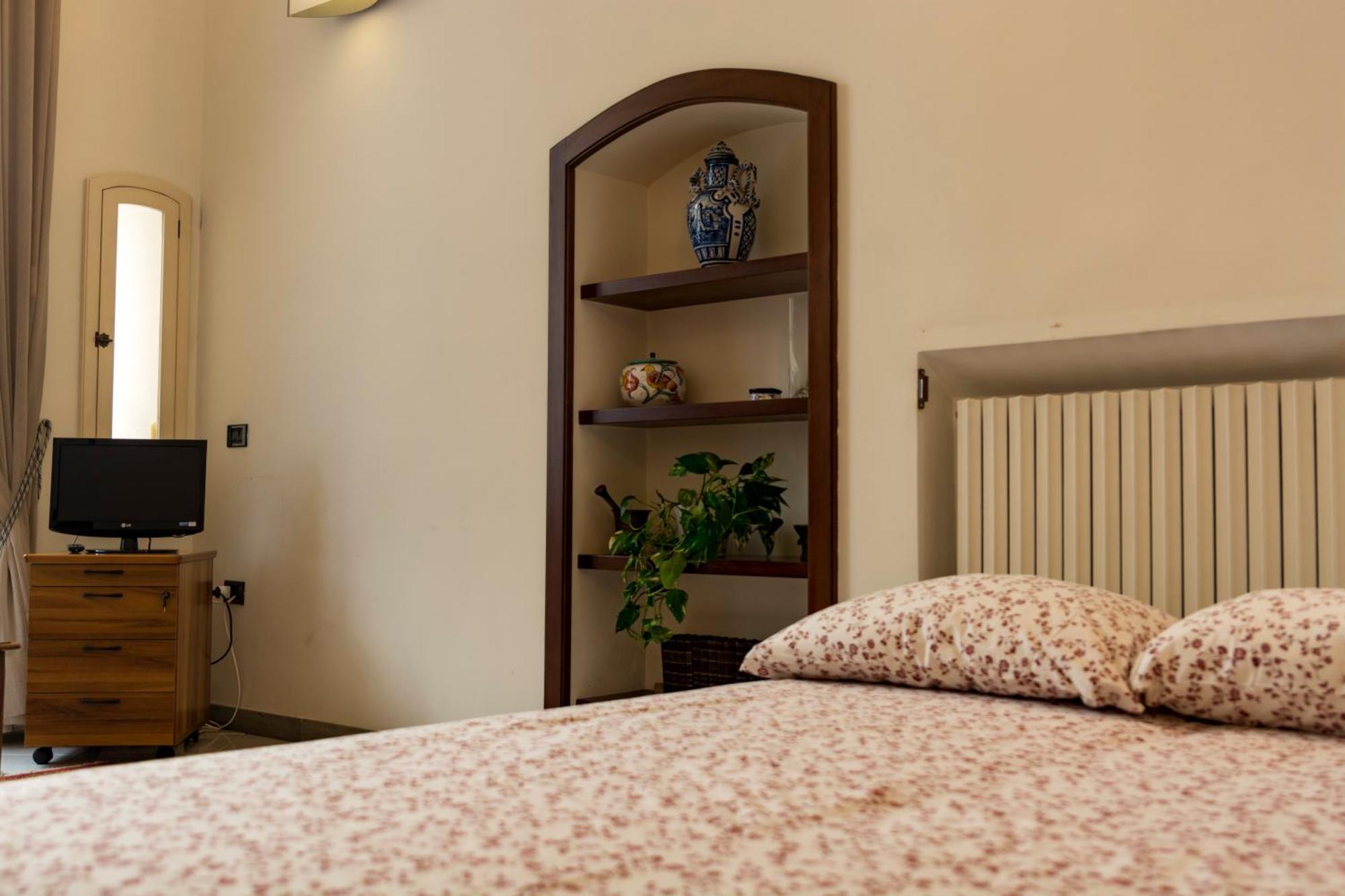 Charming Apartment Νάπολη Εξωτερικό φωτογραφία